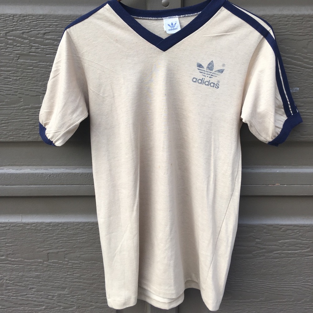 vintage 1980’s adidas logo